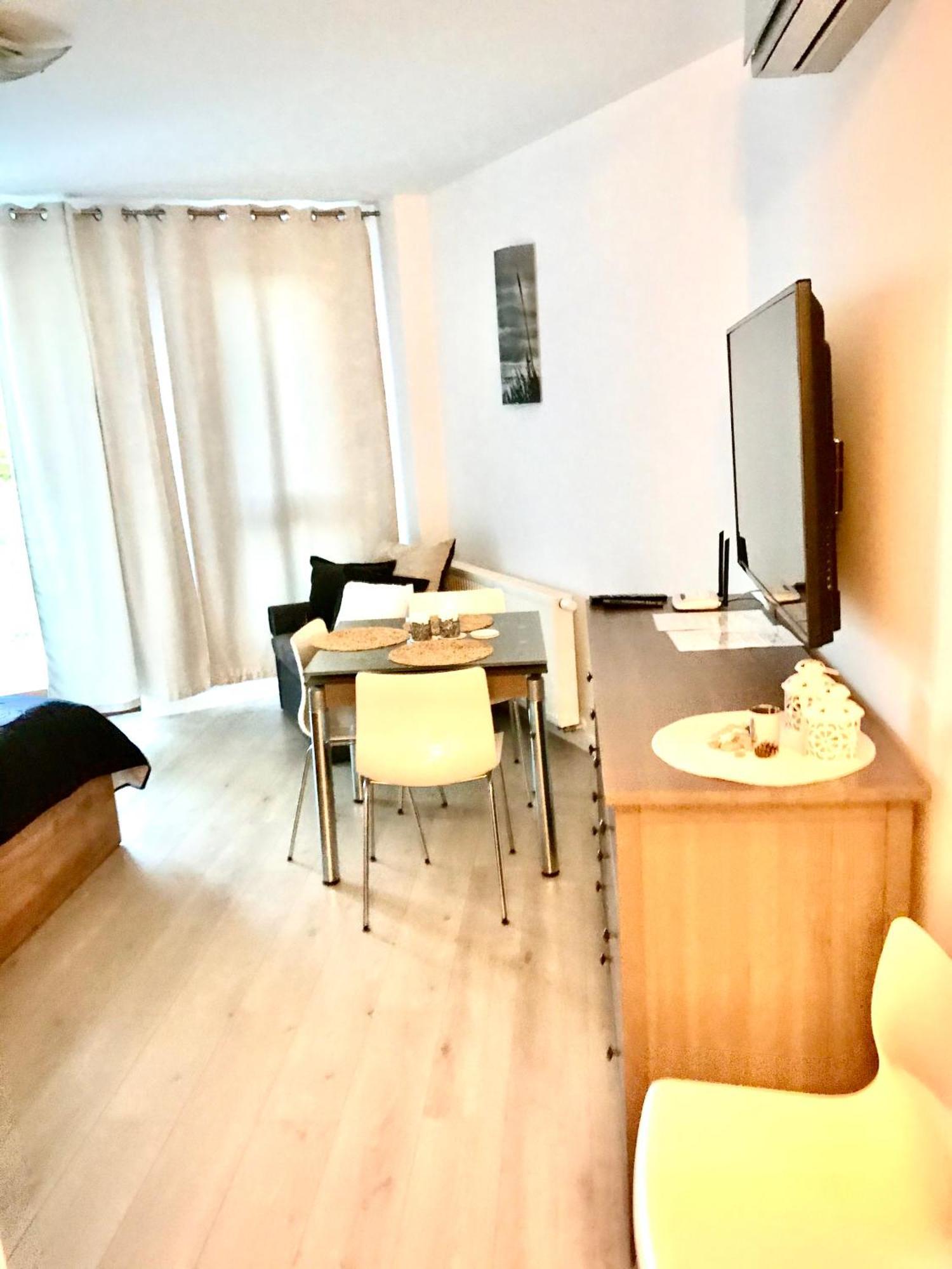 Apartamenty Gwiazda Baltyku 2Min Plaza, Parking Wladyslawowo Ngoại thất bức ảnh